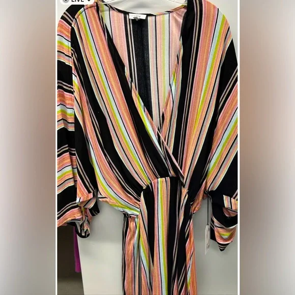 LUCCA NWT STRIPED PEACH & BLACK DEEP V-NECK WIDE CAFTAN SLEEVES SZ: SMALL - Picture 8 of 8
